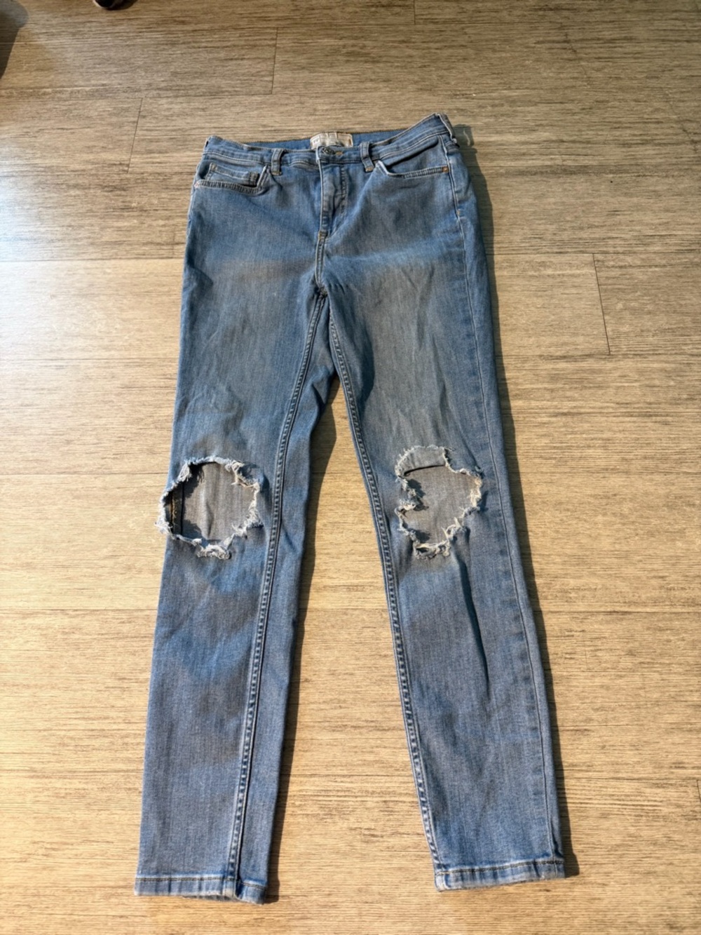 Free people Distressed Knee Skinny Jeans - Blue - Picture 2 of 4